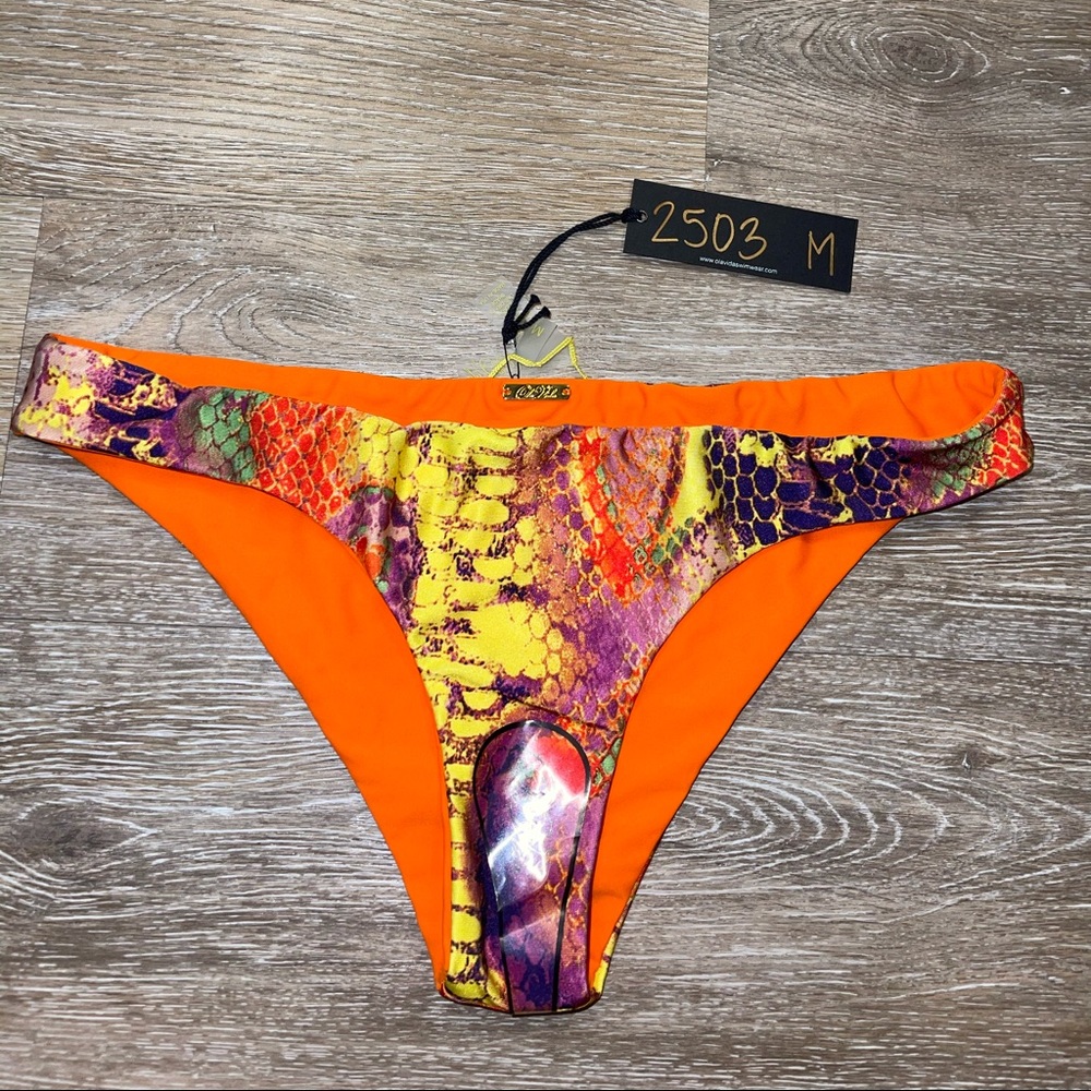 Women’s bikini bottom